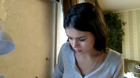 kristinalamour96 online show from October 3, 2025, 1:41 pm