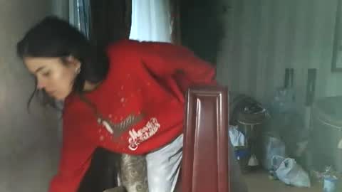 kristinalamour96 online show from October 15, 2025, 1:22 pm