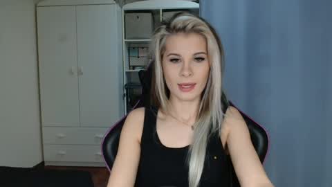 KristineAmore online show from April 22, 2026, 7:00 am