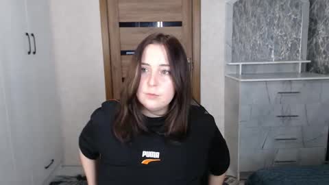 Kristy online show from November 1, 2025, 10:45 pm