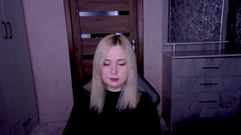 Kristy online show from April 6, 2026, 7:26 pm