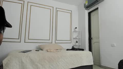 Snapshot of kristyl_paez chatting on January 17, 2026, 7:50 pm Cristina online show from January 17, 2026, 7:50 pm