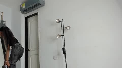 Snapshot of kristyl_paez chatting on February 22, 2026, 7:12 pm Cristina online show from February 22, 2026, 7:12 pm