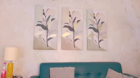 Snapshot of kristyl_paez chatting on February 27, 2026, 6:08 pm Cristina online show from February 27, 2026, 6:08 pm