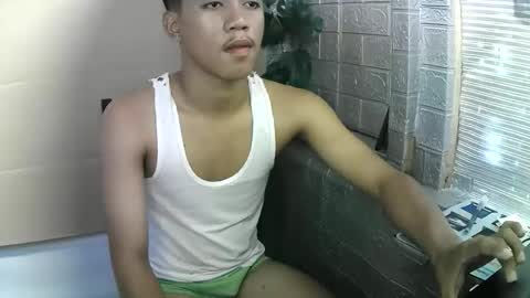 kritthanarkorn online show from November 13, 2025, 6:12 am