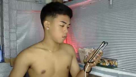 kritthanarkorn online show from February 16, 2026, 5:20 pm