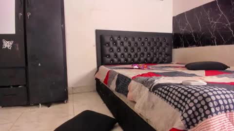 Snapshot of krixtybrown chatting on October 30, 2025, 7:25 pm krixty online show from October 30, 2025, 7:25 pm