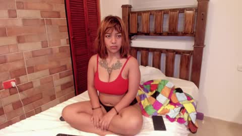 cristal online show from February 5, 2025, 2:48 pm