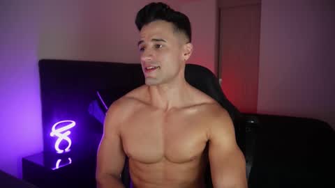 KROPS online show from February 9, 2026, 3:21 am