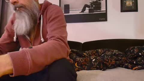 krummersaebel online show from January 31, 2026, 7:11 pm