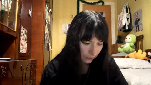 Mira online show from April 18, 2026, 9:37 pm