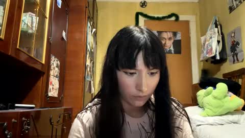 Mira online show from April 21, 2026, 8:44 pm