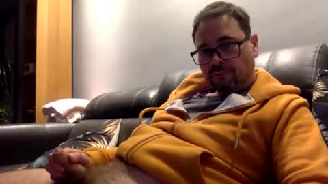 krzysztof1977 online show from April 14, 2026, 8:59 pm