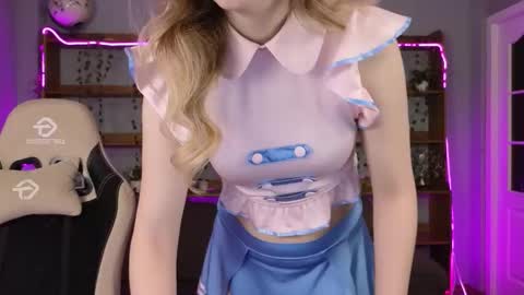 ksuhesa online show from December 21, 2025, 1:35 am