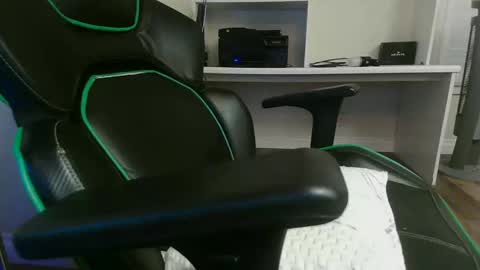 Kevin online show from January 6, 2025, 7:42 am