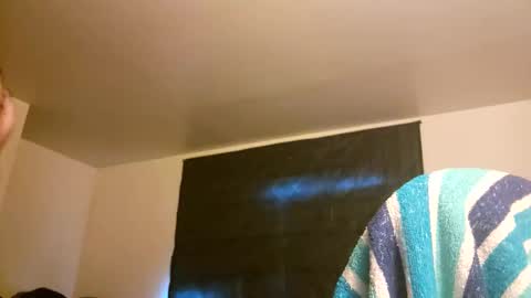 Kubish online show from November 19, 2025, 7:58 pm