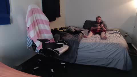 Kuggy online show from April 19, 2026, 7:05 pm