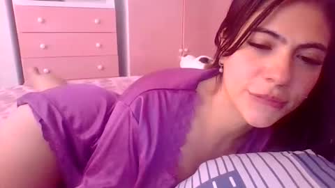 KUMA -Tw  SweetKuma online show from November 24, 2025, 5:45 pm