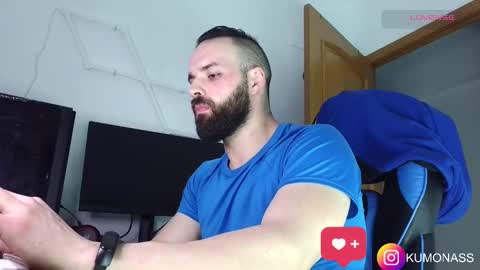 kumonass online show from March 5, 2025, 6:01 pm