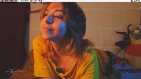 Krypto hethey online show from October 20, 2025, 8:42 pm