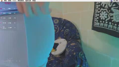 Snapshot of kuntboyzworld chatting on June 5, 2026, 7:41 pm Krypto hethey online show from June 5, 2026, 7:41 pm