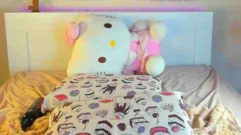 Anna online show from January 17, 2025, 10:23 pm