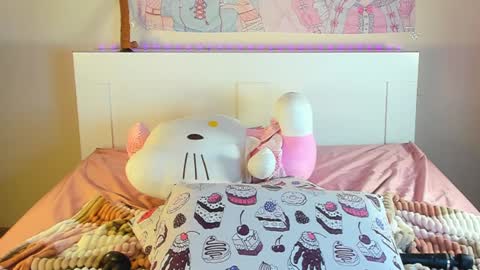 Anna online show from February 4, 2025, 3:33 am