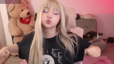 Andy online show from April 23, 2026, 4:14 am