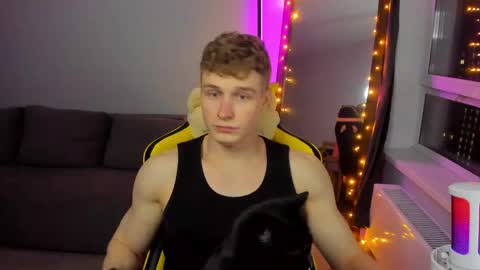 kurt_hanssen online show from March 17, 2026, 7:39 pm