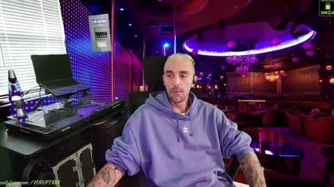 Snapshot of kuruptxxx chatting on January 13, 2025, 8:58 pm kuruptxxx online show from January 13, 2025, 8:58 pm