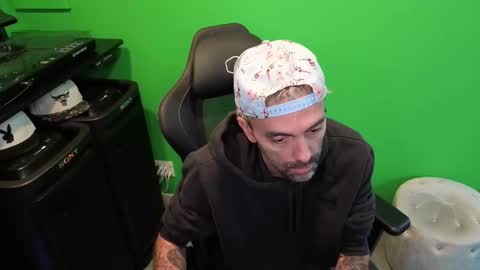 Snapshot of kuruptxxx chatting on November 12, 2025, 6:08 pm kuruptxxx online show from November 12, 2025, 6:08 pm