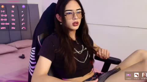 kvas_tay1 online show from March 8, 2026, 11:58 am