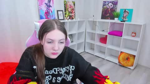 Kvetachka Thu-Sun 0900am-1500pmGTM2 online show from December 10, 2024, 1:00 am