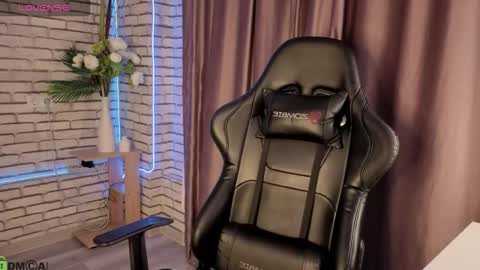 Kvetachka Thu-Sun 0900am-1500pmGTM2 online show from December 2, 2025, 12:49 am