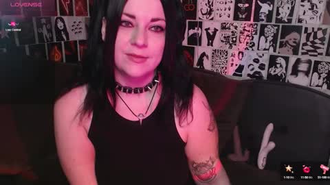 Kvopa online show from October 6, 2025, 8:12 am