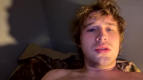 kylelovepussy69 online show from February 21, 2025, 10:17 am