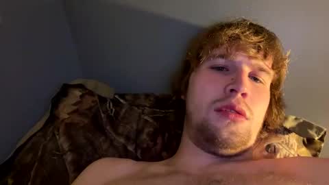 kylelovepussy69 online show from February 27, 2025, 2:53 am