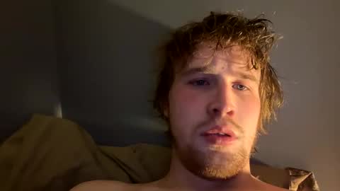 kylelovepussy69 online show from March 5, 2025, 7:17 pm