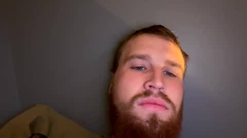 kylelovepussy69 online show from December 3, 2025, 9:18 am