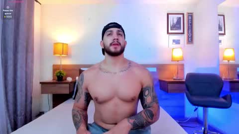 kylenorth_ online show from September 17, 2025, 11:23 am