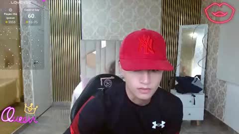 kyler_tay online show from June 12, 2026, 11:53 am