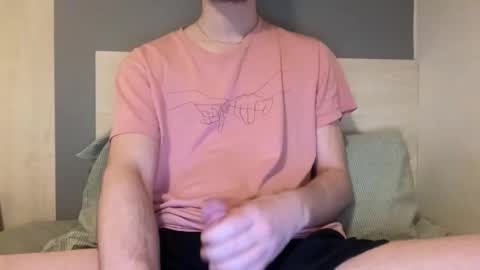 Snapshot of kylewinner_1990 chatting on February 25, 2026, 6:39 pm kylewinner_1990 online show from February 25, 2026, 6:39 pm