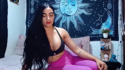 kylie online show from September 18, 2025, 1:18 am