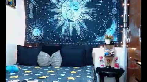 kylie online show from April 8, 2026, 9:26 pm