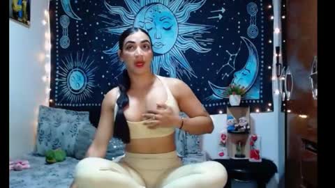 Snapshot of kylie_capricorn chatting on April 29, 2026, 11:00 pm kylie online show from April 29, 2026, 11:00 pm