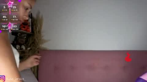 k ylie online show from April 26, 2026, 9:01 pm