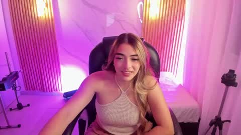 Snapshot of kylie_jones6 chatting on April 21, 2026, 3:02 am KYLIE online show from April 21, 2026, 3:02 am
