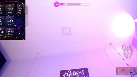 kylie_ls online show from December 13, 2024, 8:51 am