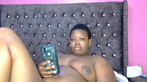 kylie online show from November 29, 2025, 6:00 pm