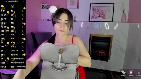 Kylie online show from February 4, 2025, 5:31 am